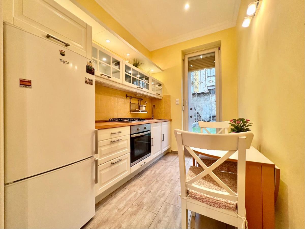 Exclusive Colourful Flat In The City ブダペスト エクステリア 写真